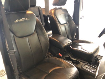 2014 Jeep Wrangler Unlimited Polar Edition