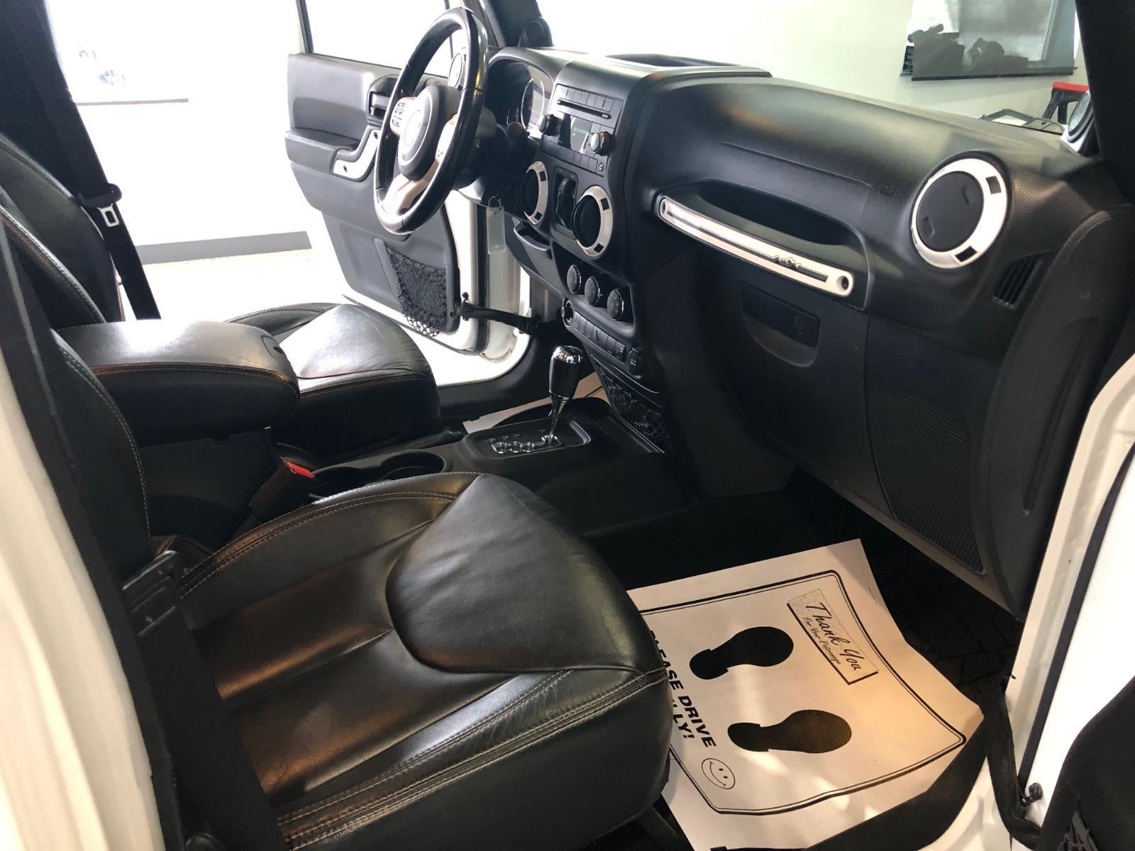 2014 Jeep Wrangler Unlimited Polar Edition