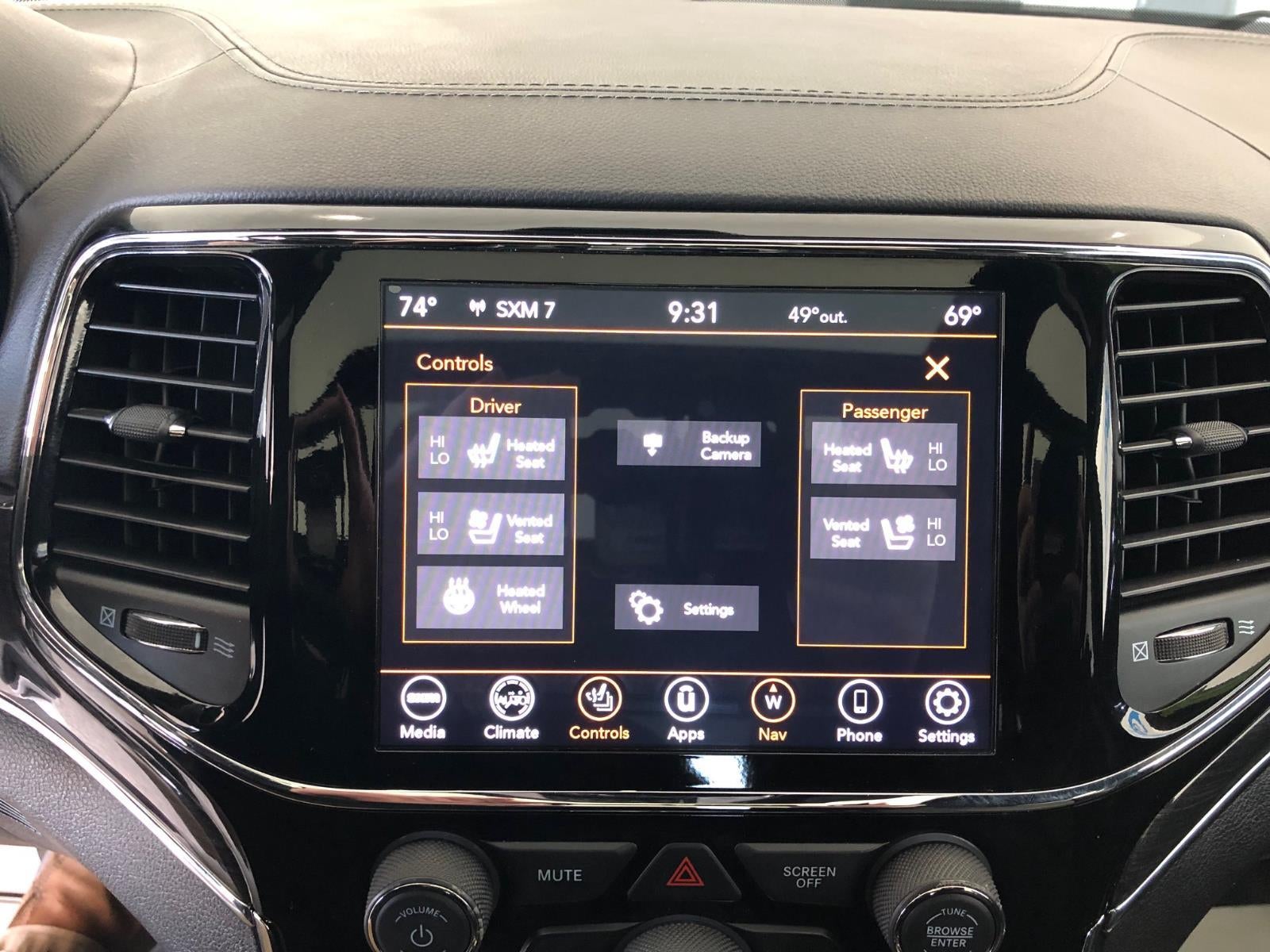 2020 Jeep Grand Cherokee Overland