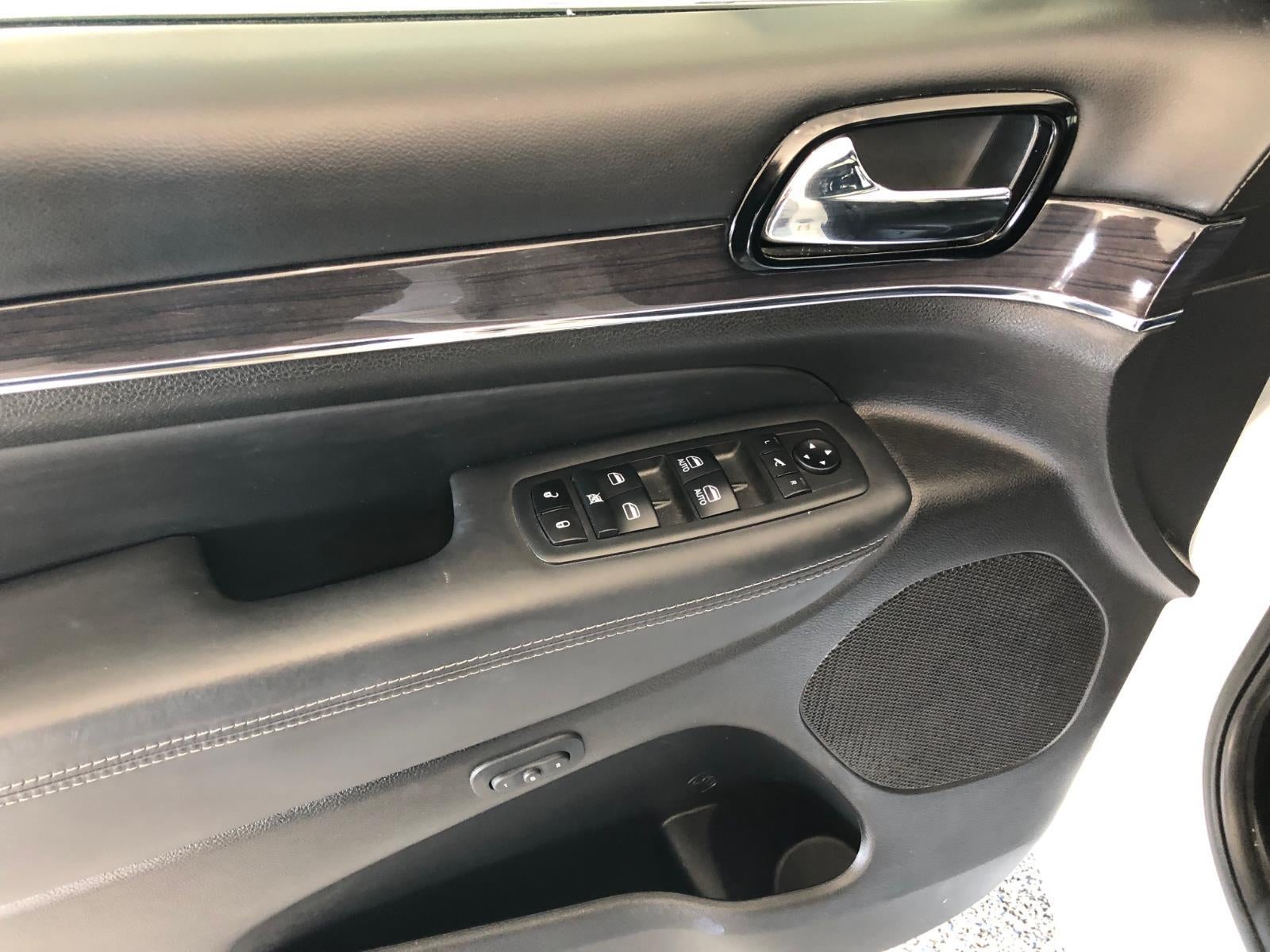 2020 Jeep Grand Cherokee Overland