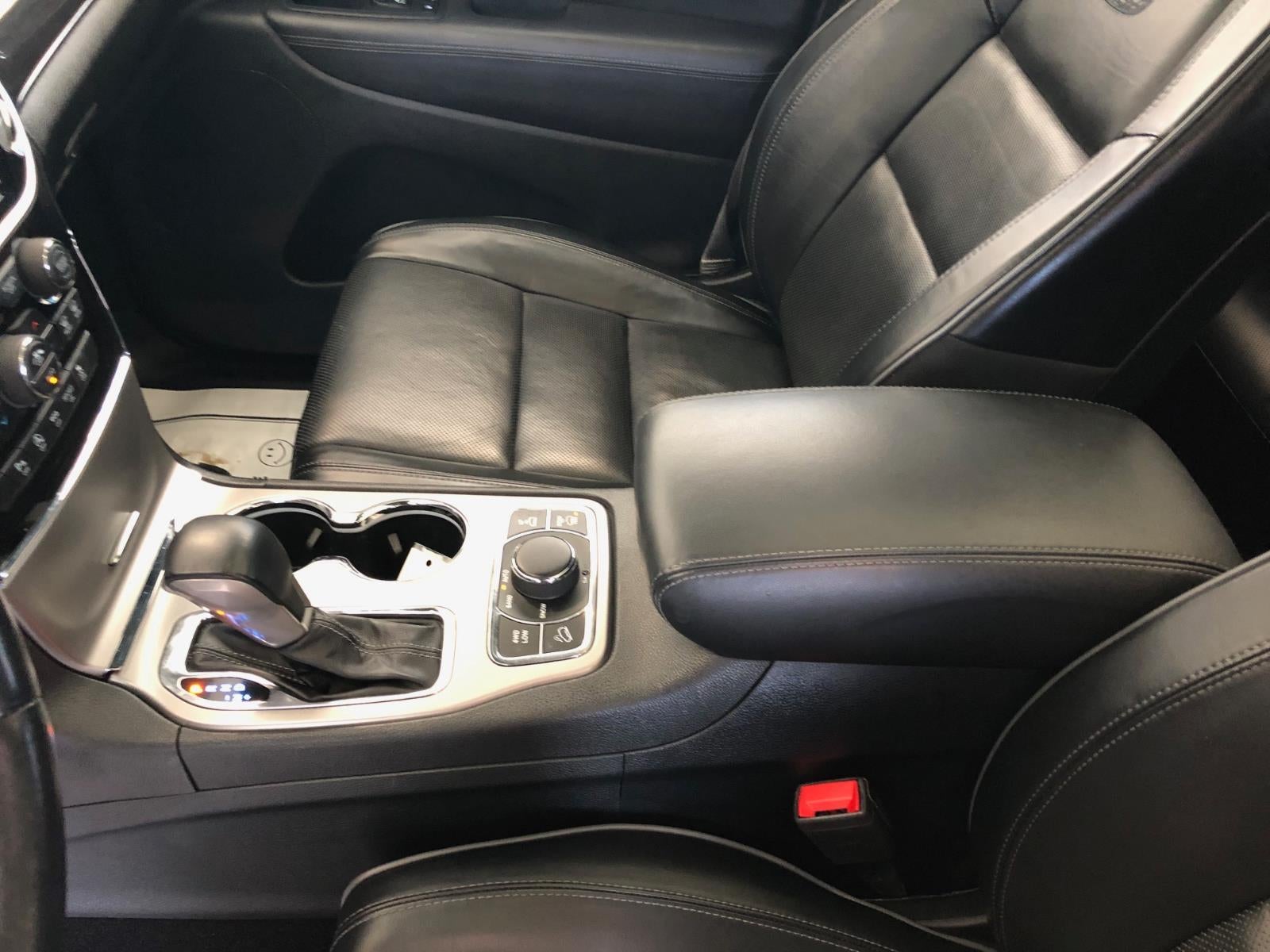 2020 Jeep Grand Cherokee Overland