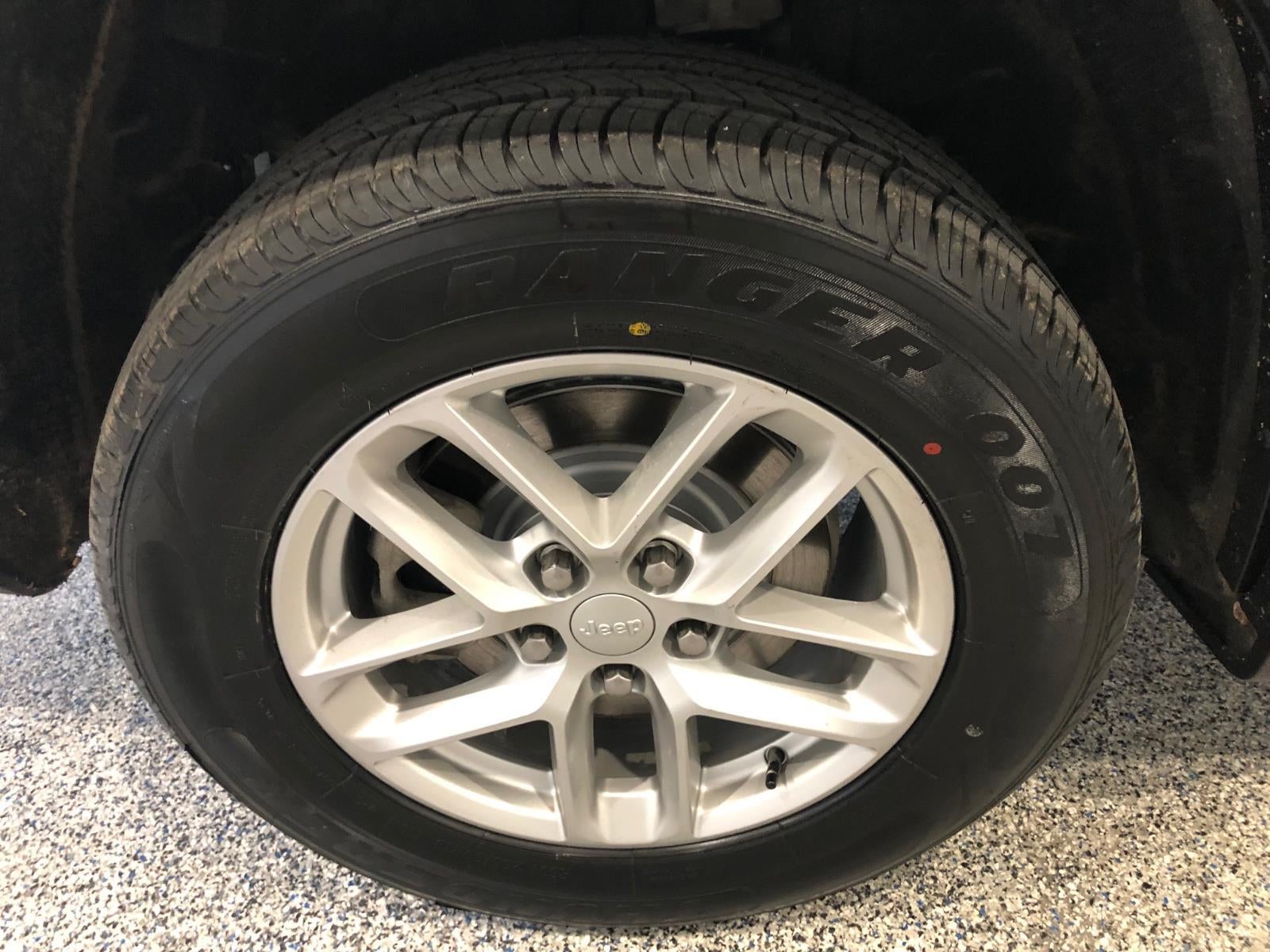 2021 Jeep Grand Cherokee L Laredo