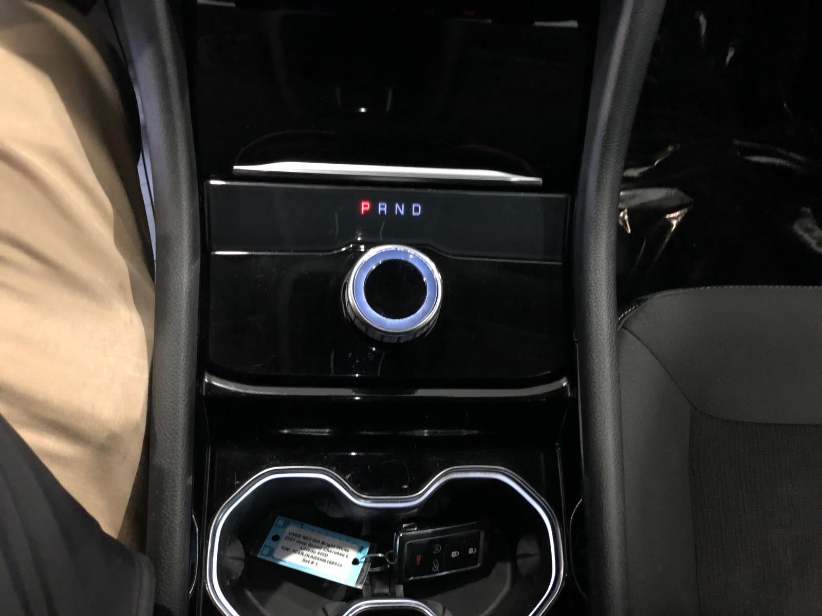 2021 Jeep Grand Cherokee L Laredo