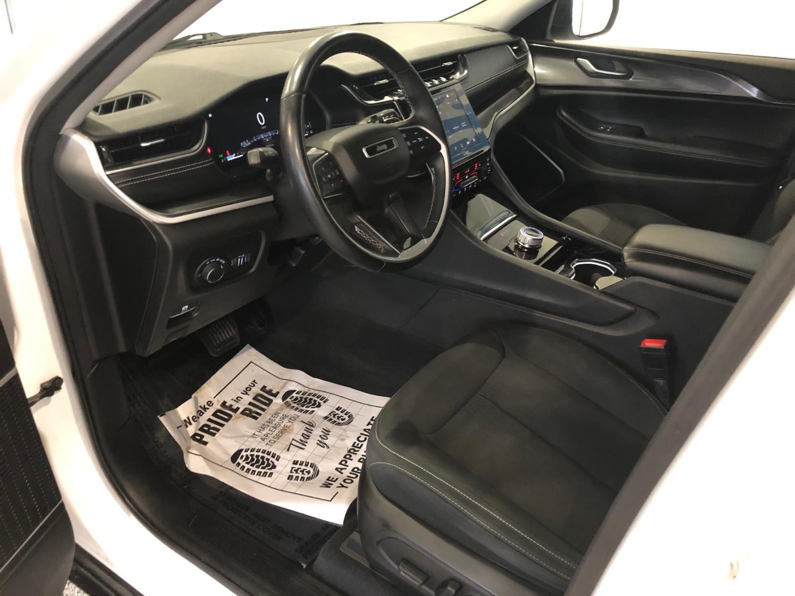 2021 Jeep Grand Cherokee L Laredo