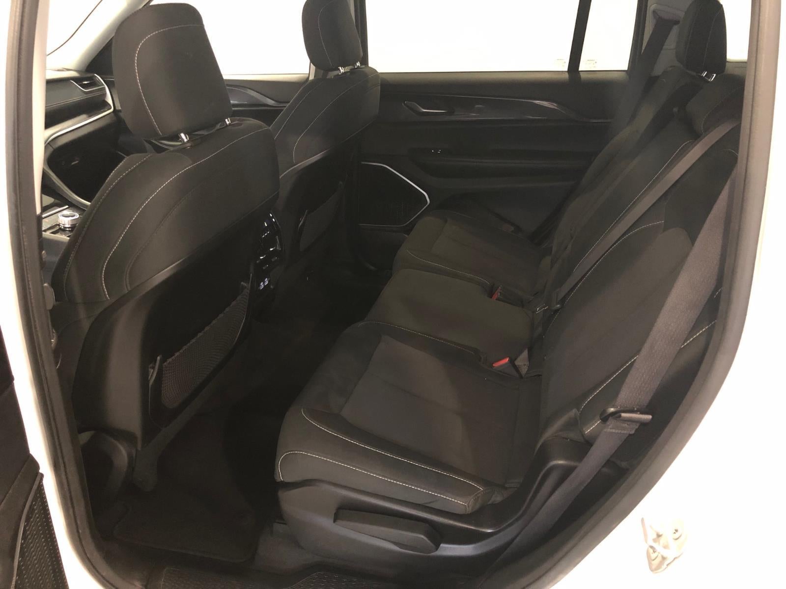 2021 Jeep Grand Cherokee L Laredo