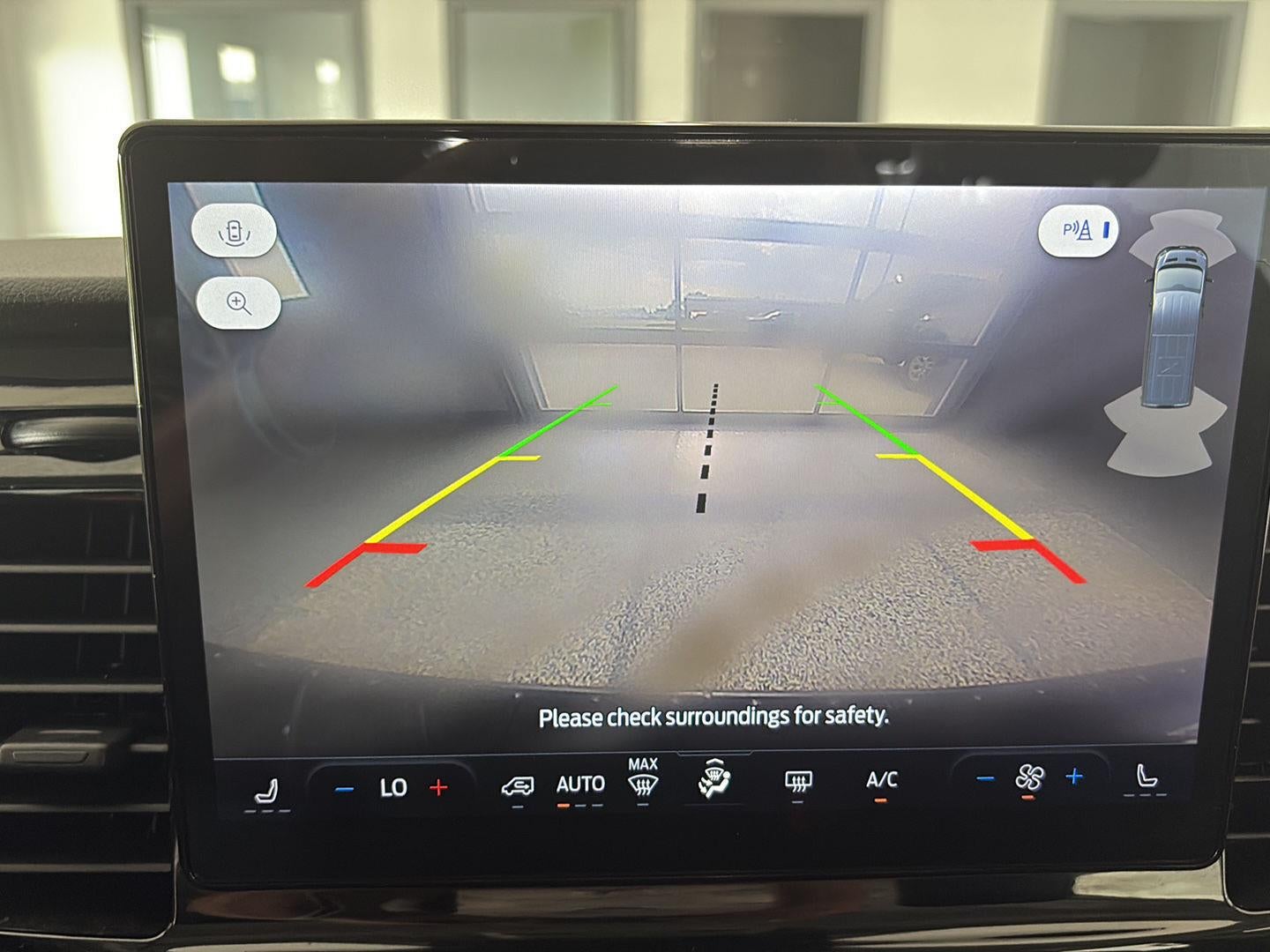 2023 Ford Transit Passenger Wagon XL