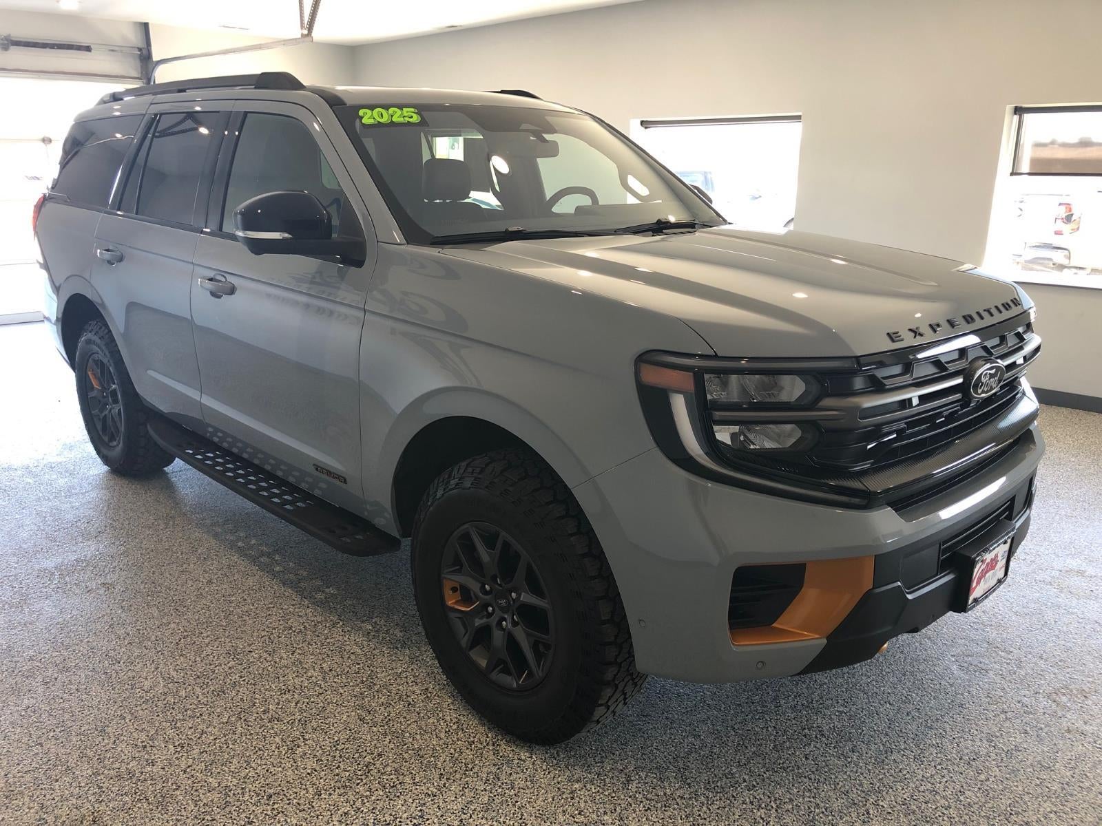 2025 Ford Expedition Tremor