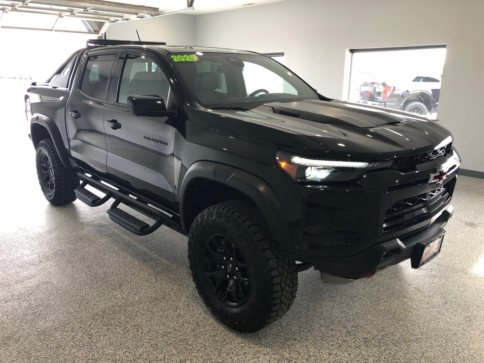 2025 Chevrolet Colorado ZR2