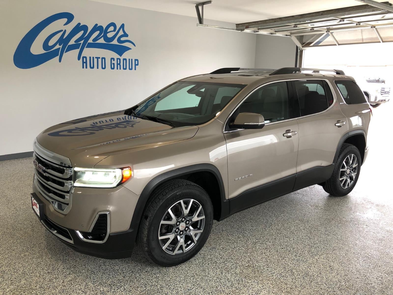 2023 GMC Acadia SLT