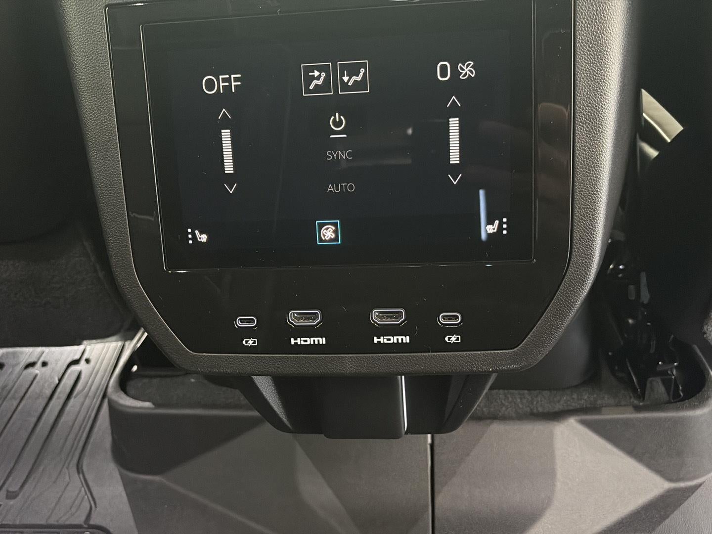 2027 GMC Yukon XL Denali Ultimate