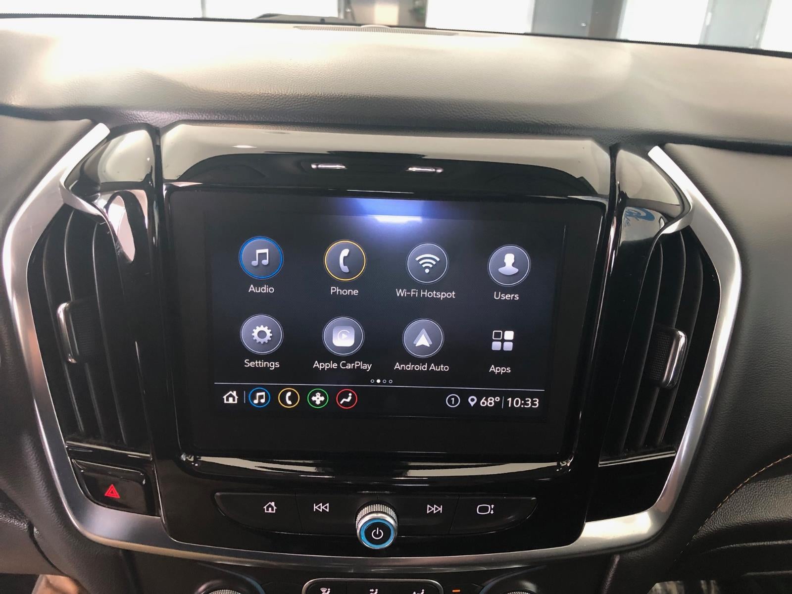 2021 Chevrolet Traverse LT Cloth