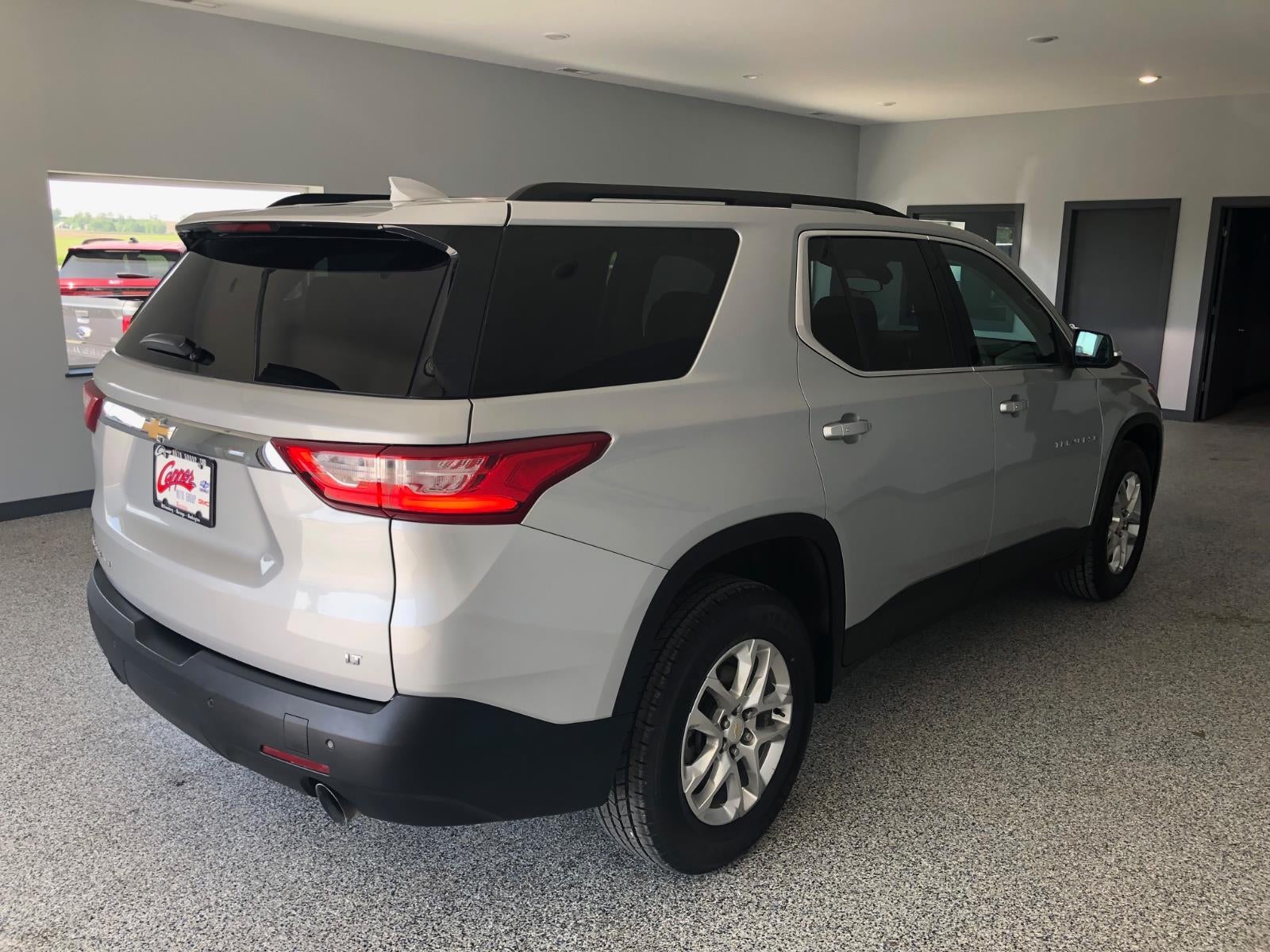 2021 Chevrolet Traverse LT Cloth