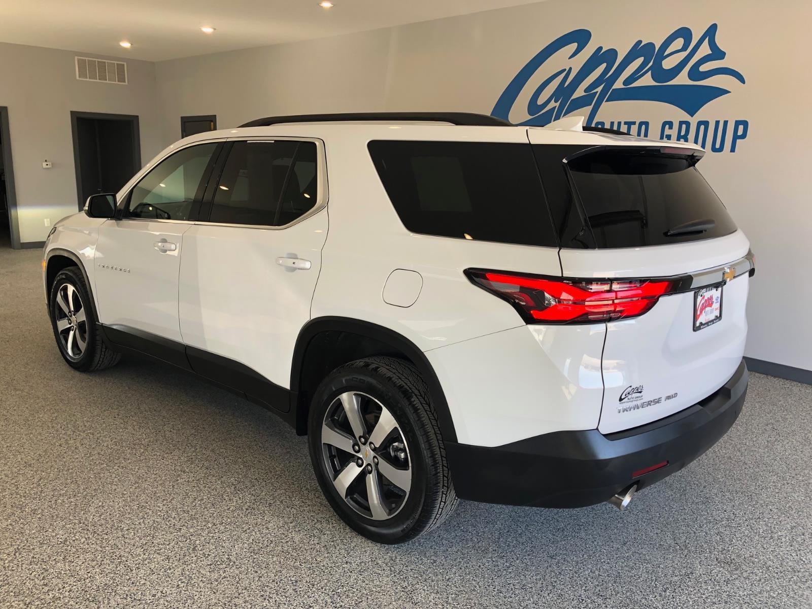 2023 Chevrolet Traverse LT Leather