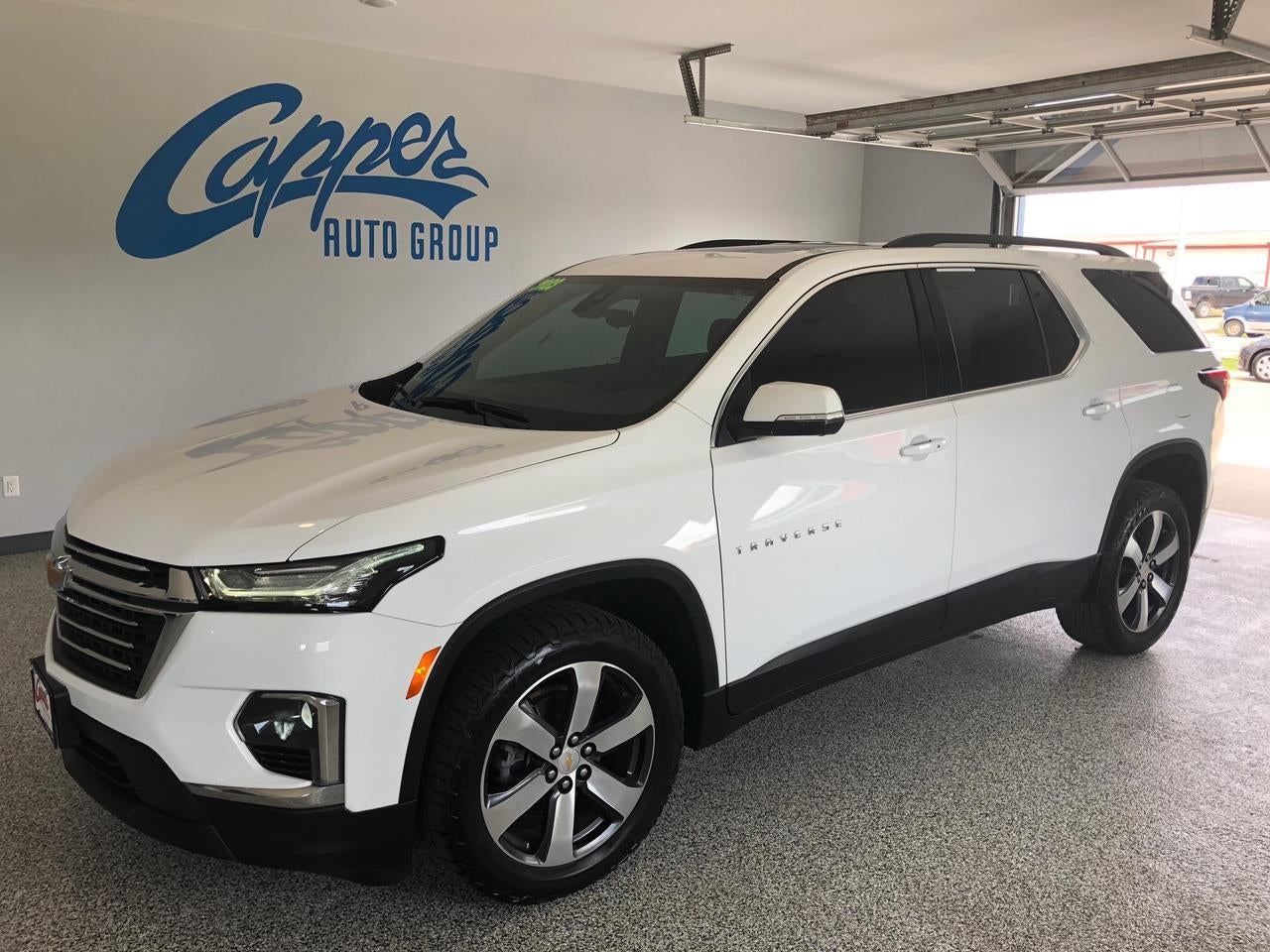 2023 Chevrolet Traverse LT Leather