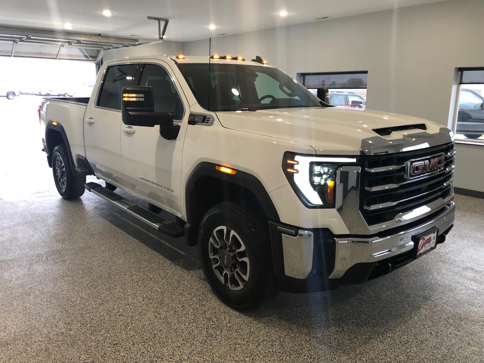 2026 GMC Sierra 2500 HD SLE