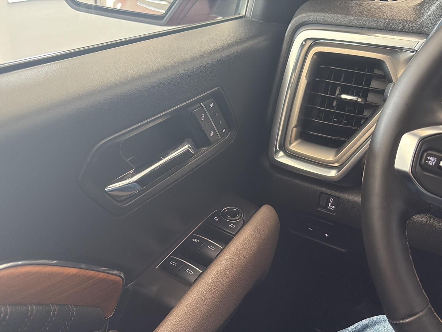 2025 GMC Canyon Denali