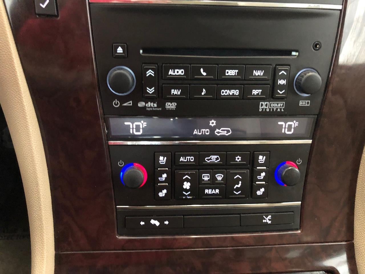 2011 Cadillac Escalade Premium