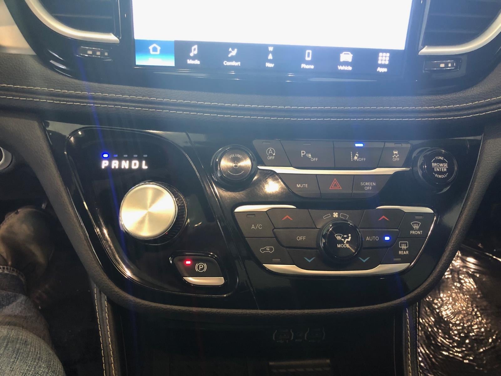 2025 Chrysler Pacifica Limited