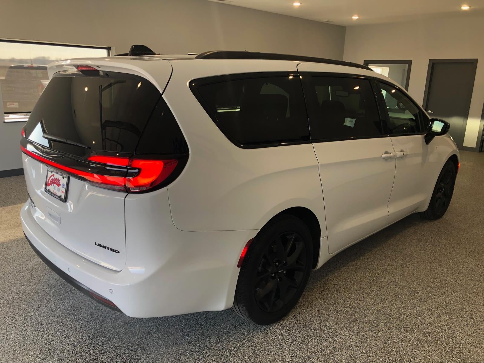 2025 Chrysler Pacifica Limited