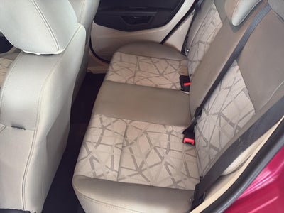 2011 Ford Fiesta SE