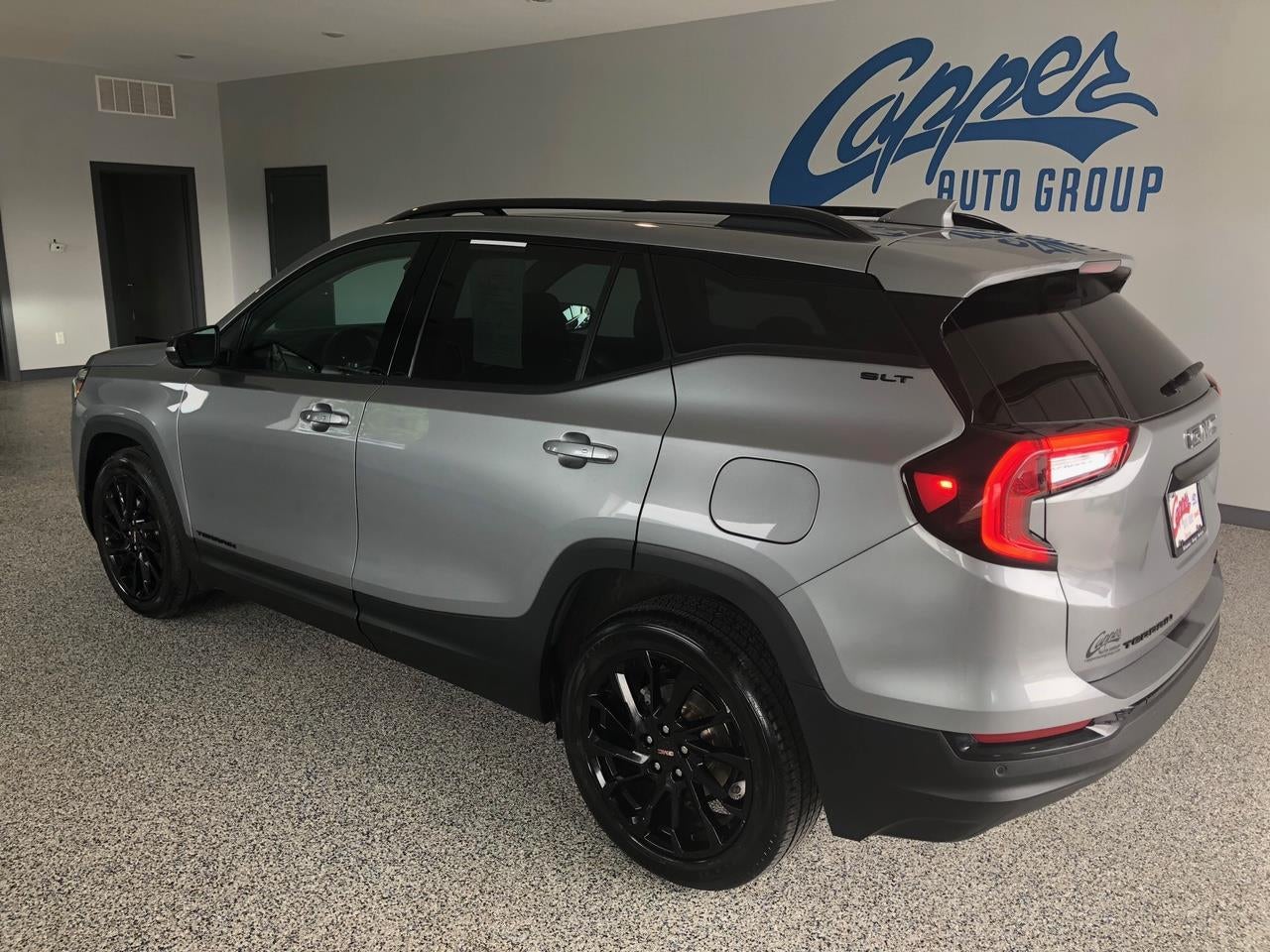 2023 GMC Terrain SLT