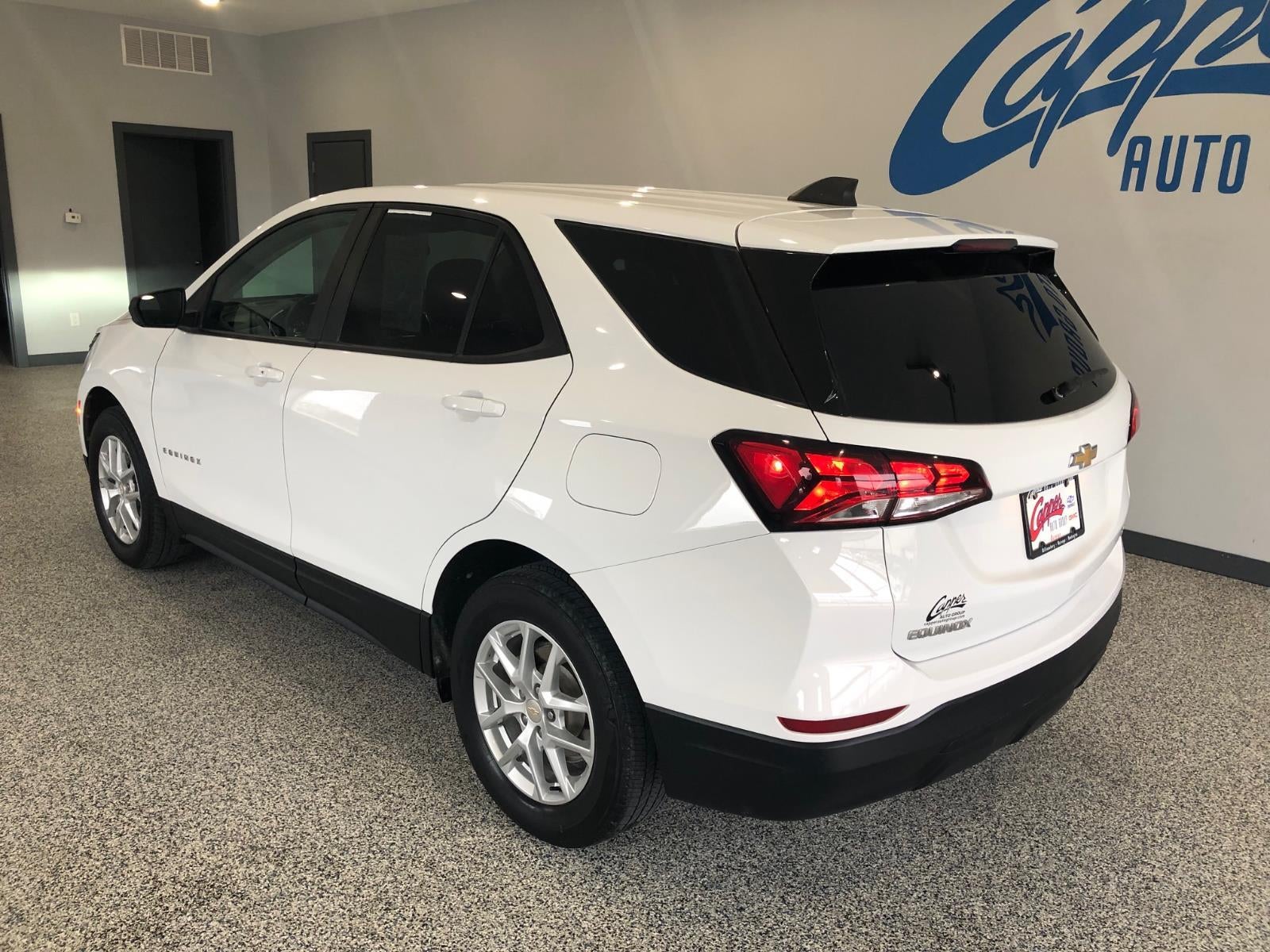 2022 Chevrolet Equinox LS