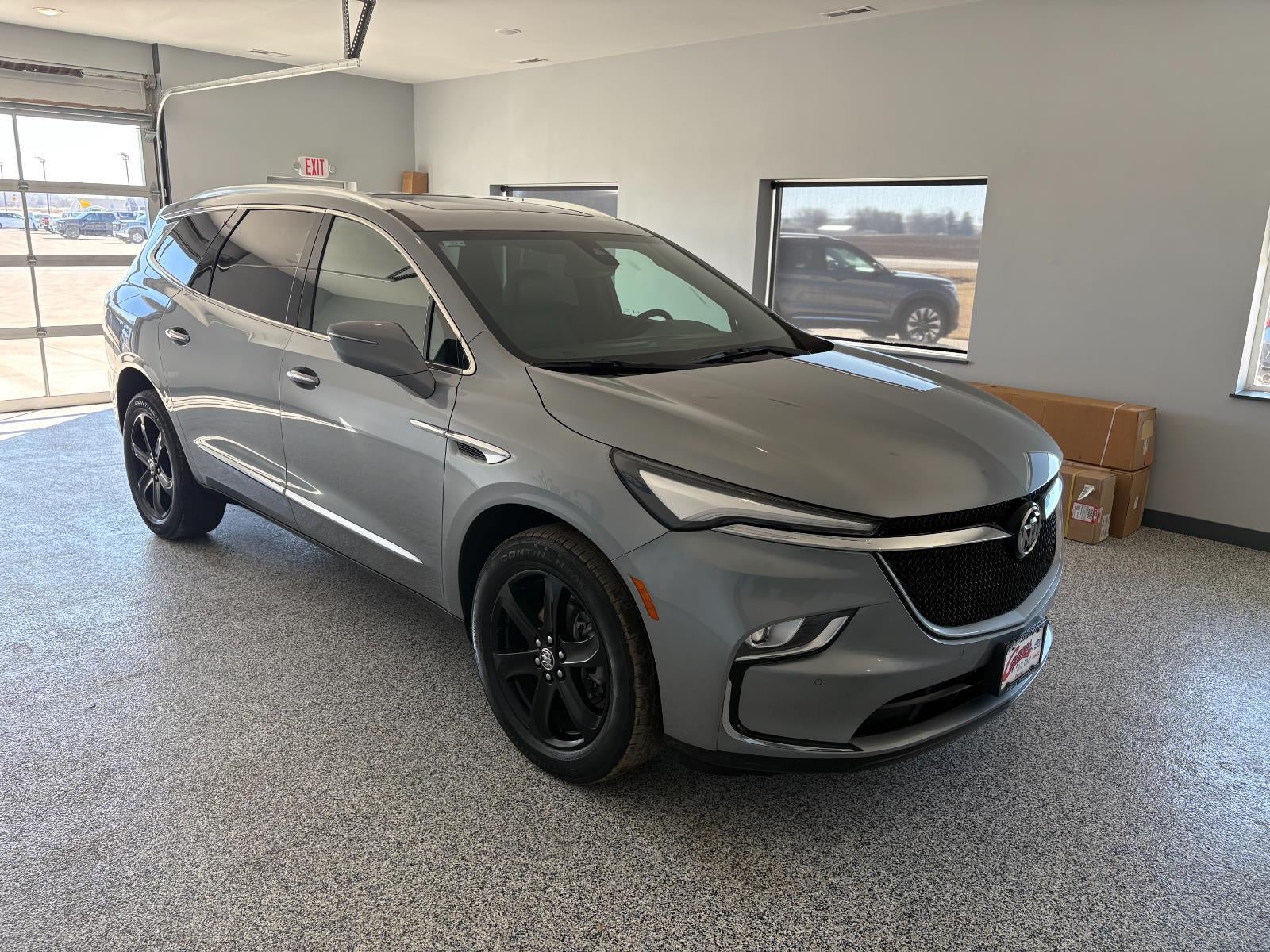 2023 Buick Enclave Essence