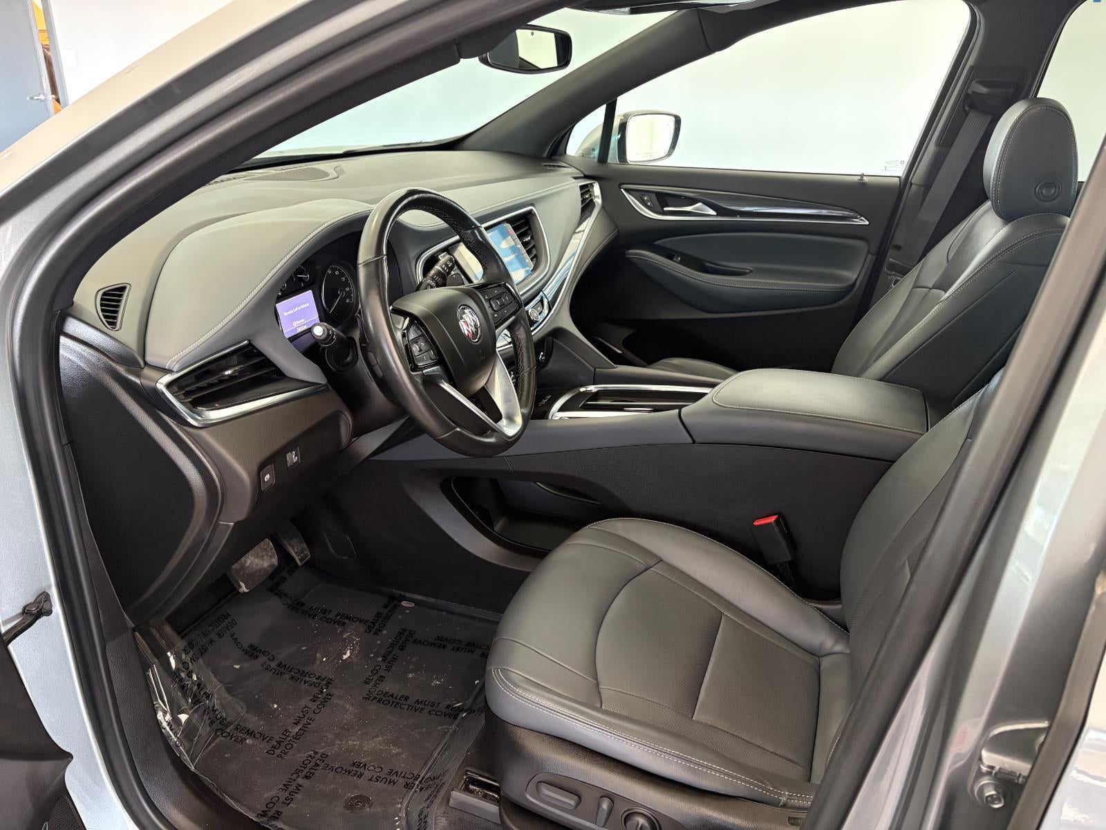 2023 Buick Enclave Essence