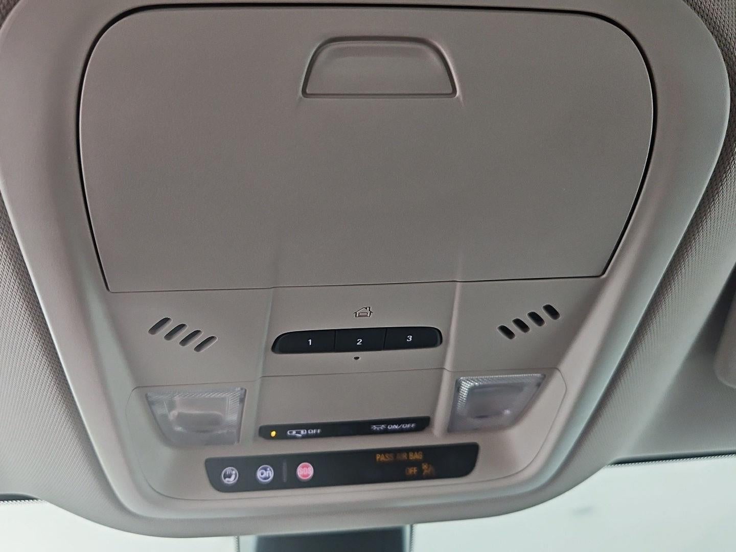 2020 Buick Enclave Essence