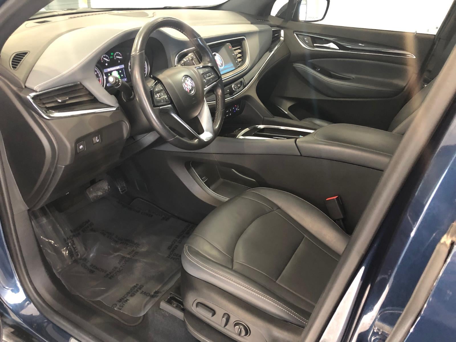 2023 Buick Enclave Essence