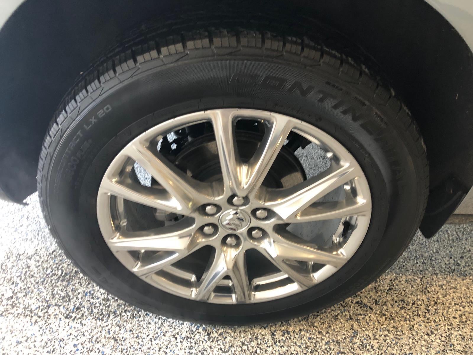 2023 Buick Enclave Essence