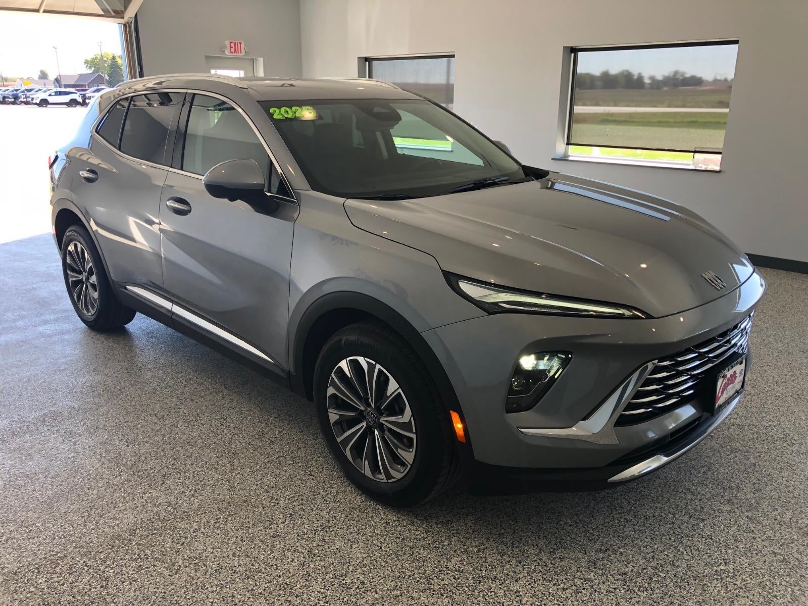 2025 Buick Envision Preferred